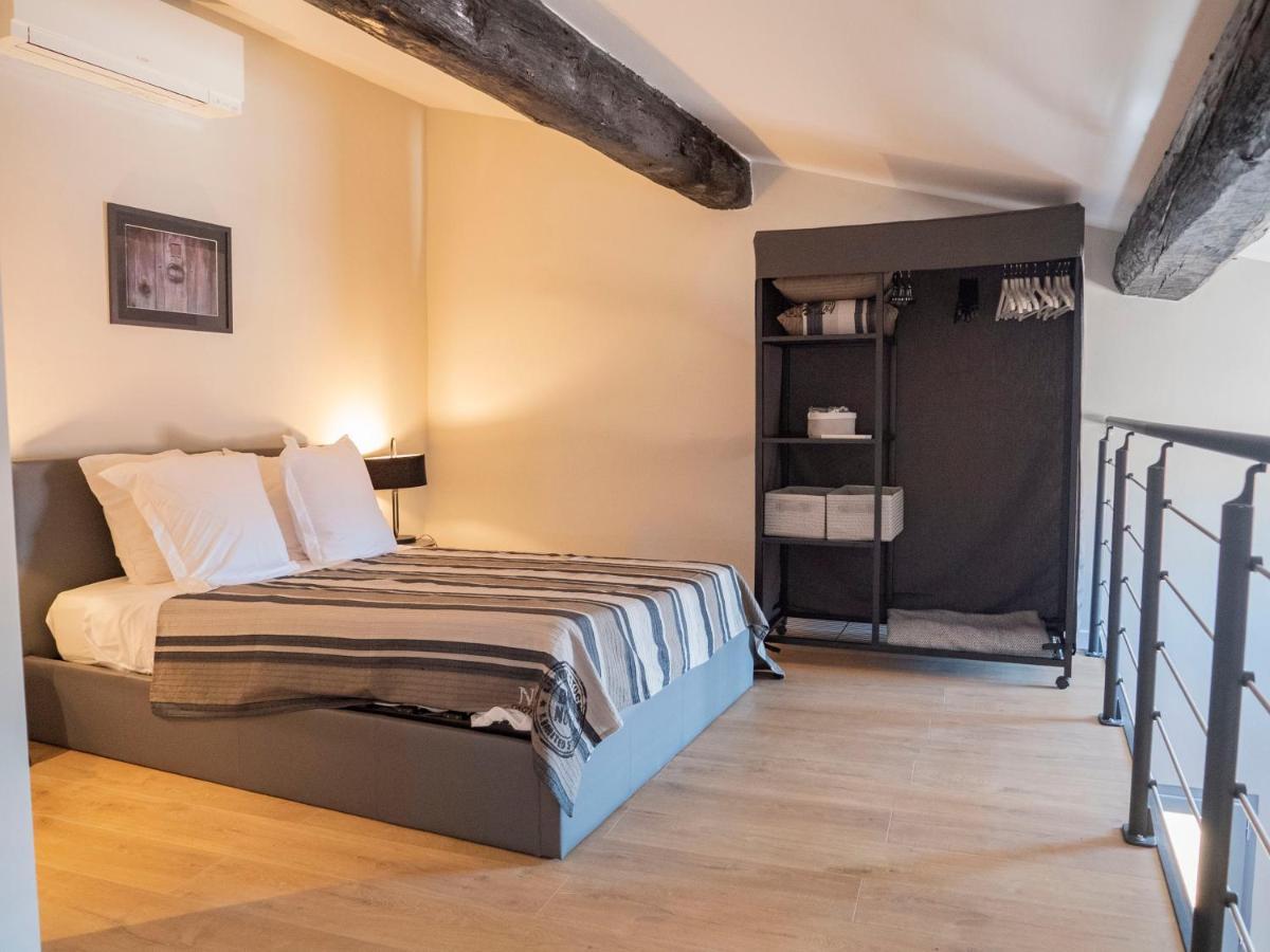 דירות איל-סור-לה-סורג Cozy Nest In The Center Of Isle Sur La Sorgue For 4 People מראה חיצוני תמונה
