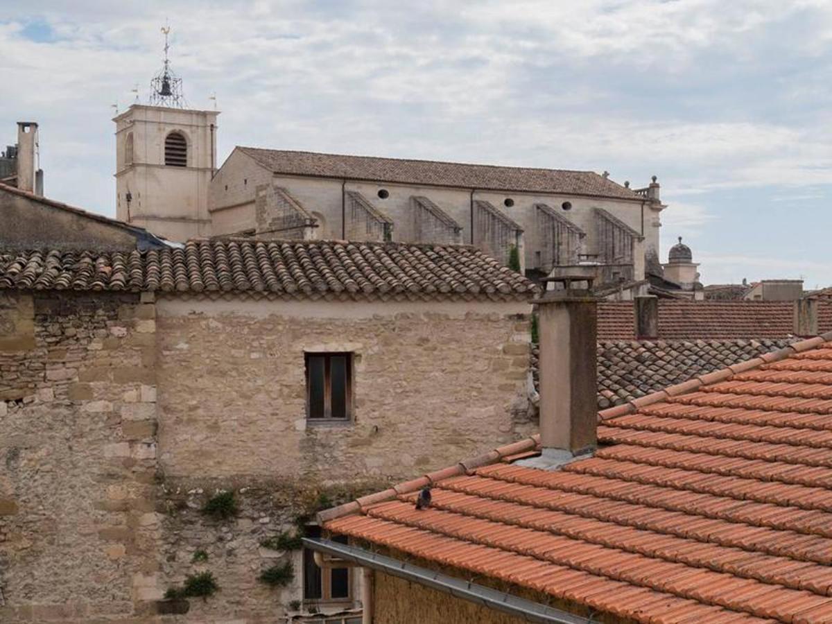 דירות איל-סור-לה-סורג Cozy Nest In The Center Of Isle Sur La Sorgue For 4 People מראה חיצוני תמונה