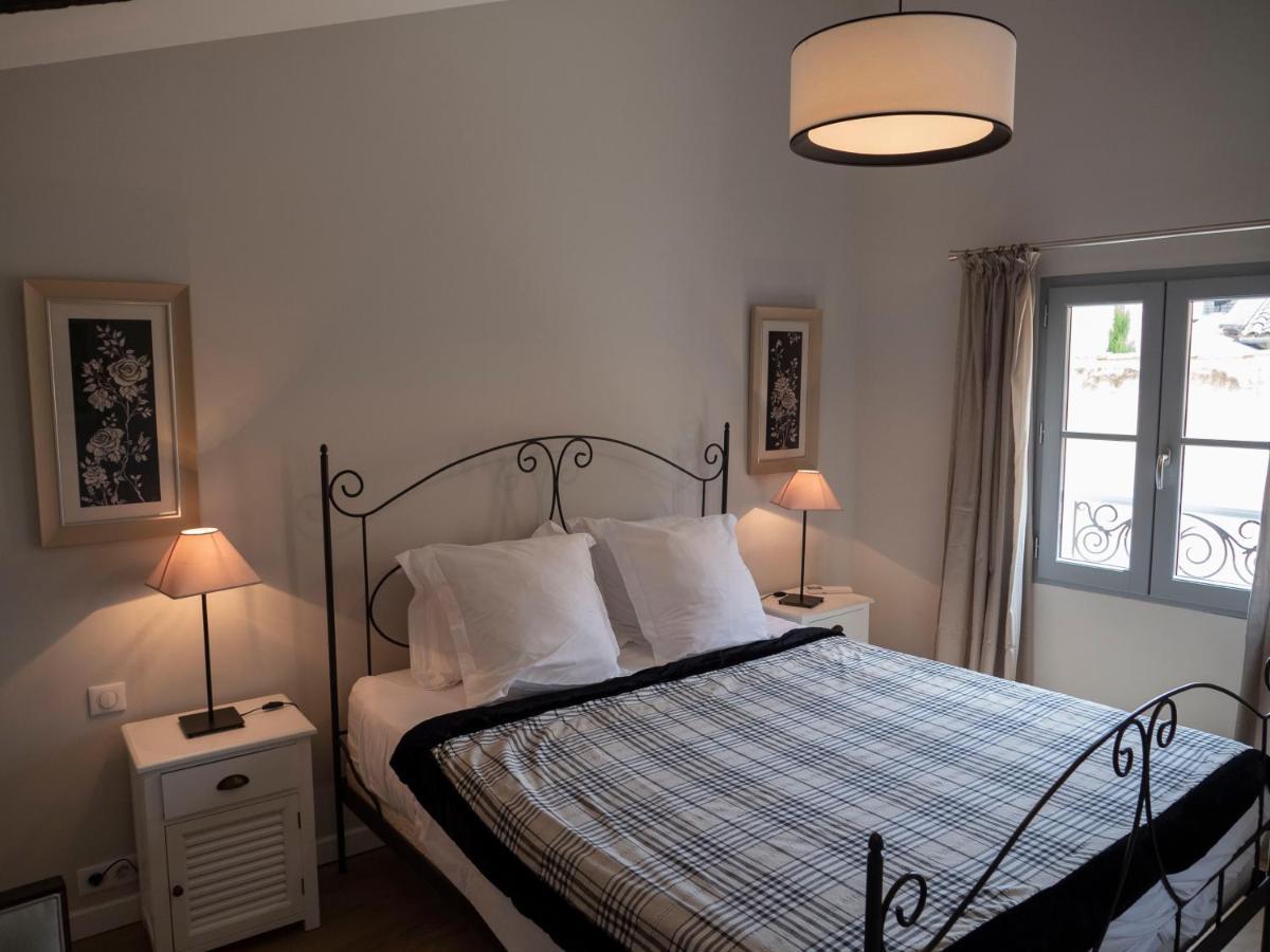דירות איל-סור-לה-סורג Cozy Nest In The Center Of Isle Sur La Sorgue For 4 People מראה חיצוני תמונה